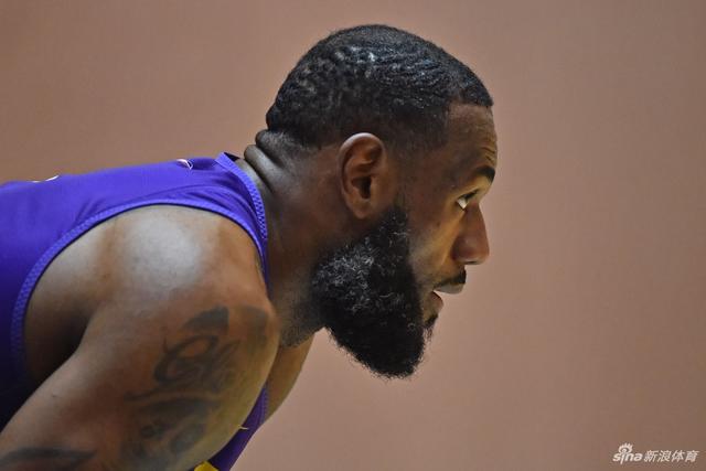 体育总局副局长点名批评男篮：暴露出太多问题