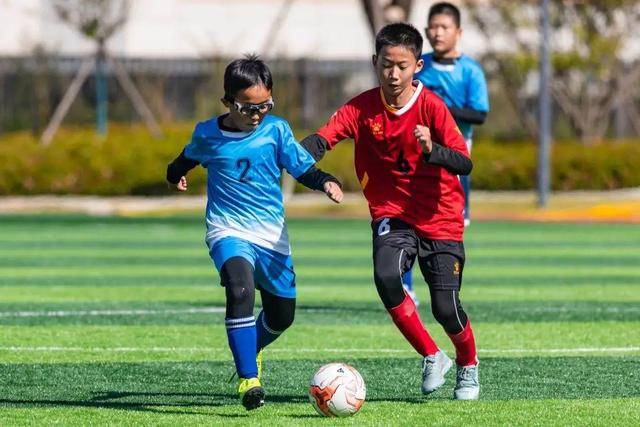 徐昕18+17广东胜吉林 王哲林21分上海胜福建